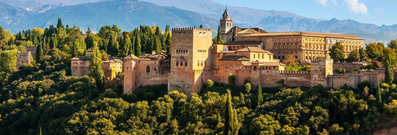 Todosierranevada Zona Baja - Edificio Alhambra - Junto A Los Telecabinas 塞拉内华达 外观 照片